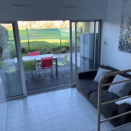 아파트 Avec Piscine Et Terrasse A 400m De La Plage Richelieu, Cap D'agde - 4 Pers. - Fr-1-749-48 아그
