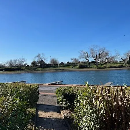 Avec Piscine Et Terrasse A 400m De La Plage Richelieu, Cap D'agde - 4 Pers. - Fr-1-749-48 Apartamento Agde